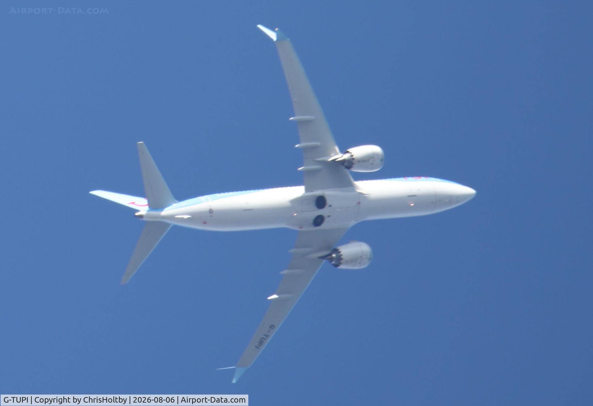 Aircraft G-TUPI, 2026 Boeing 737 MAX 8, c/n 44675 l/n 9675, Over High Salvington, West Sussex, photo by ChrisHoltby