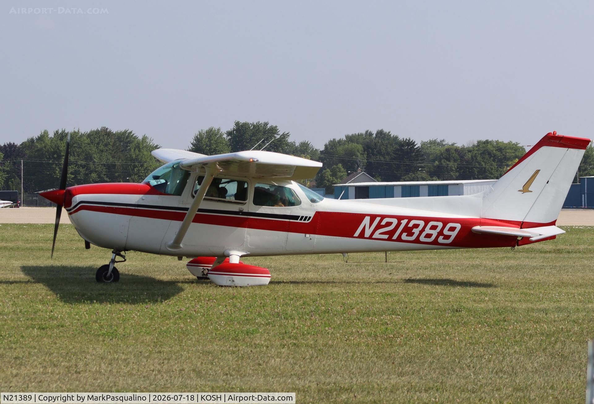 Aircraft N21389, 1974 Cessna 172M, c/n 17263942, Cessna 172M, at KOSH, photo by MarkPasqualino