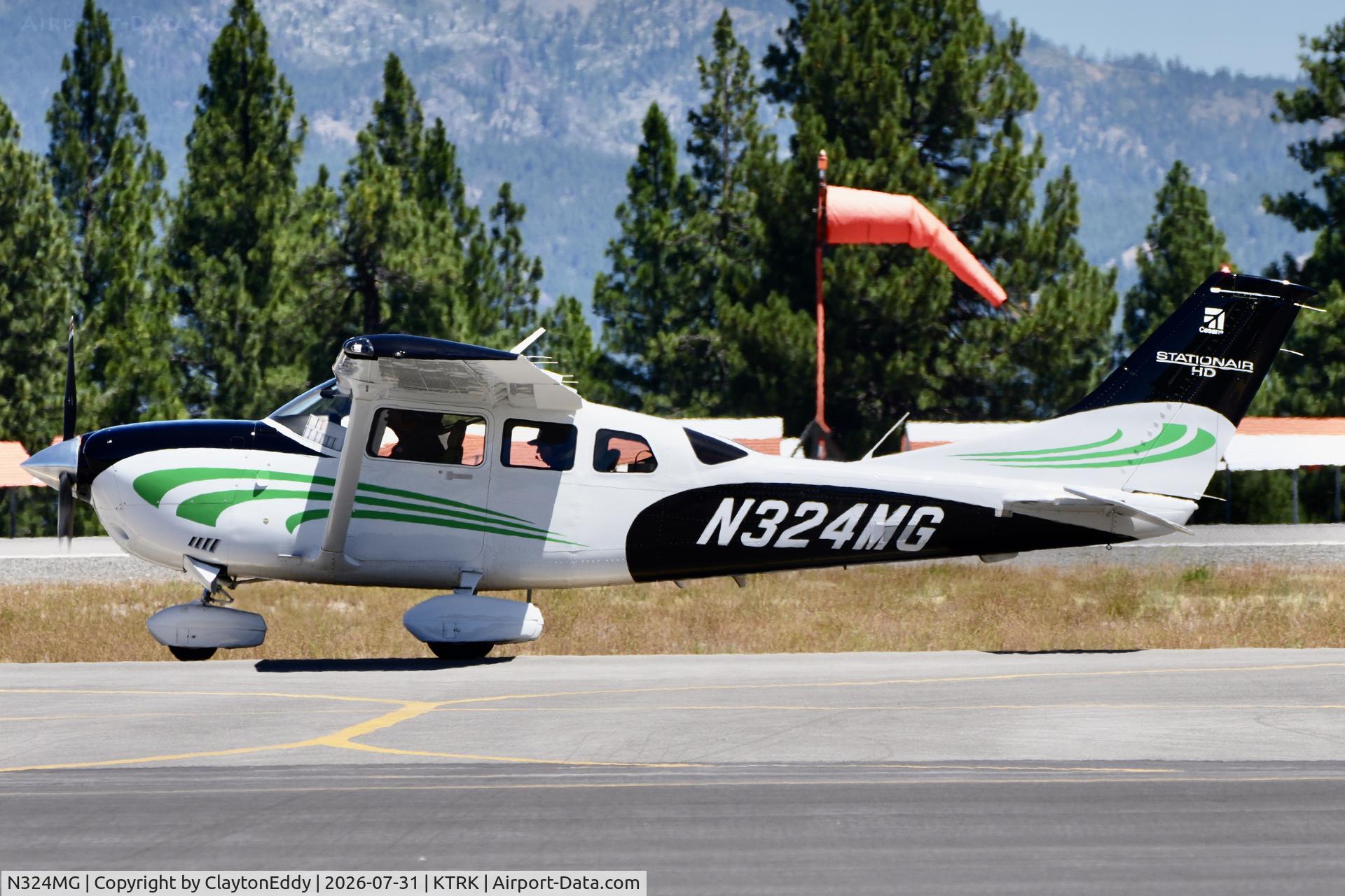 Aircraft N324MG, 2023 Textron Aviation Inc T206H, c/n T20609723, Truckee Tahoe airport in California 2026, at KTRK, photo by ClaytonEddy