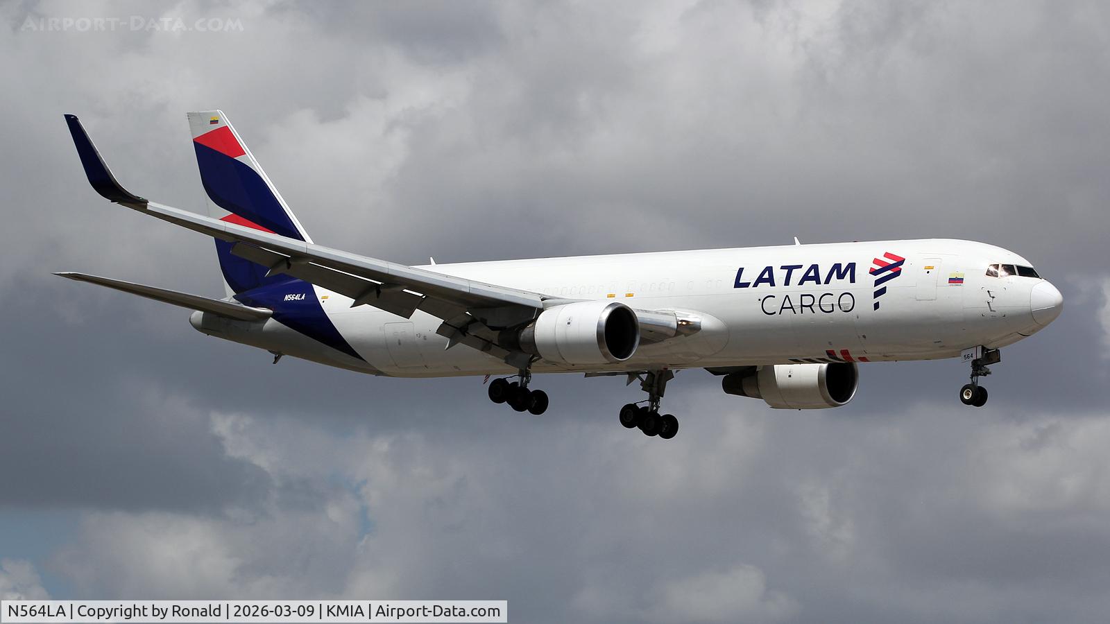 Aircraft N564LA, 2012 Boeing 767-316/ER, c/n 40593 l/n 1038, at mia, at KMIA, photo by Ronald