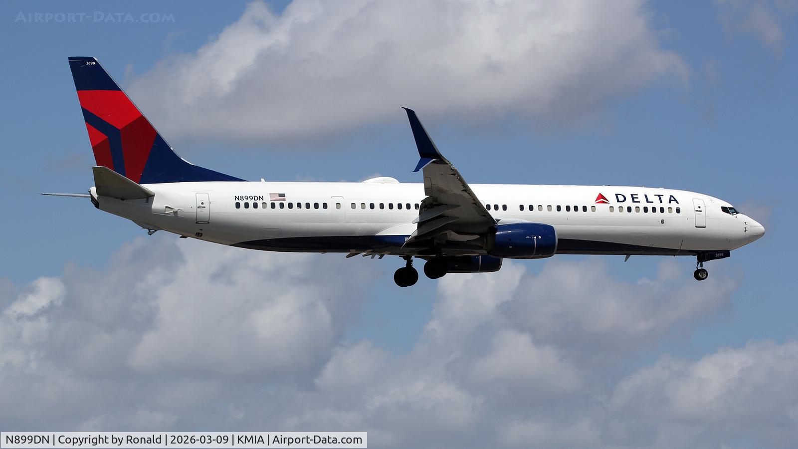 Aircraft N899DN, 2018 Boeing 737-932ER, c/n 32005 l/n 6996, at mia, at KMIA, photo by Ronald