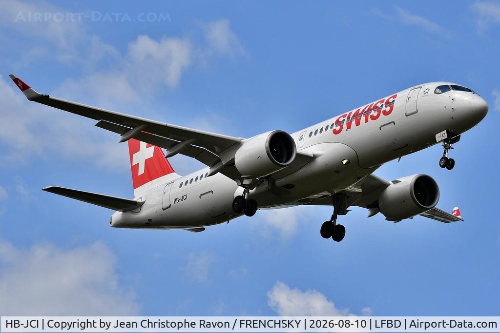 Aircraft HB-JCI, 2018 Bombardier CSeries CS300 (BD-500-1A11), c/n 55023, Zurich (ZRH) Bordeaux (BOD) LX552 landing runway 05, at LFBD, photo by Jean Christophe Ravon / FRENCHSKY