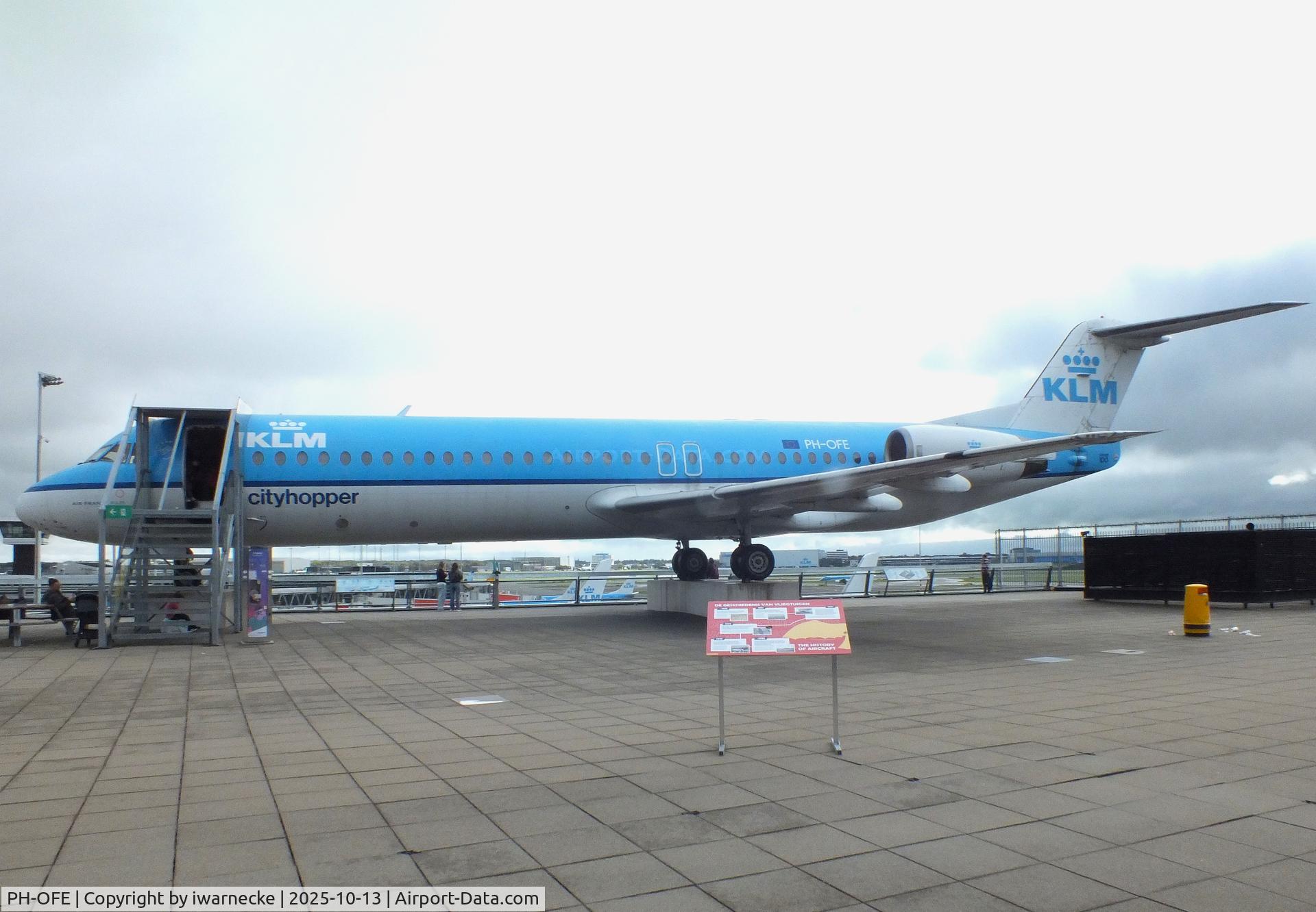 Aircraft PH-OFE, 1989 Fokker 100 (F-28-0100), c/n 11260, Fokker 100 preserved at Schiphol airport AMS, photo by iwarnecke