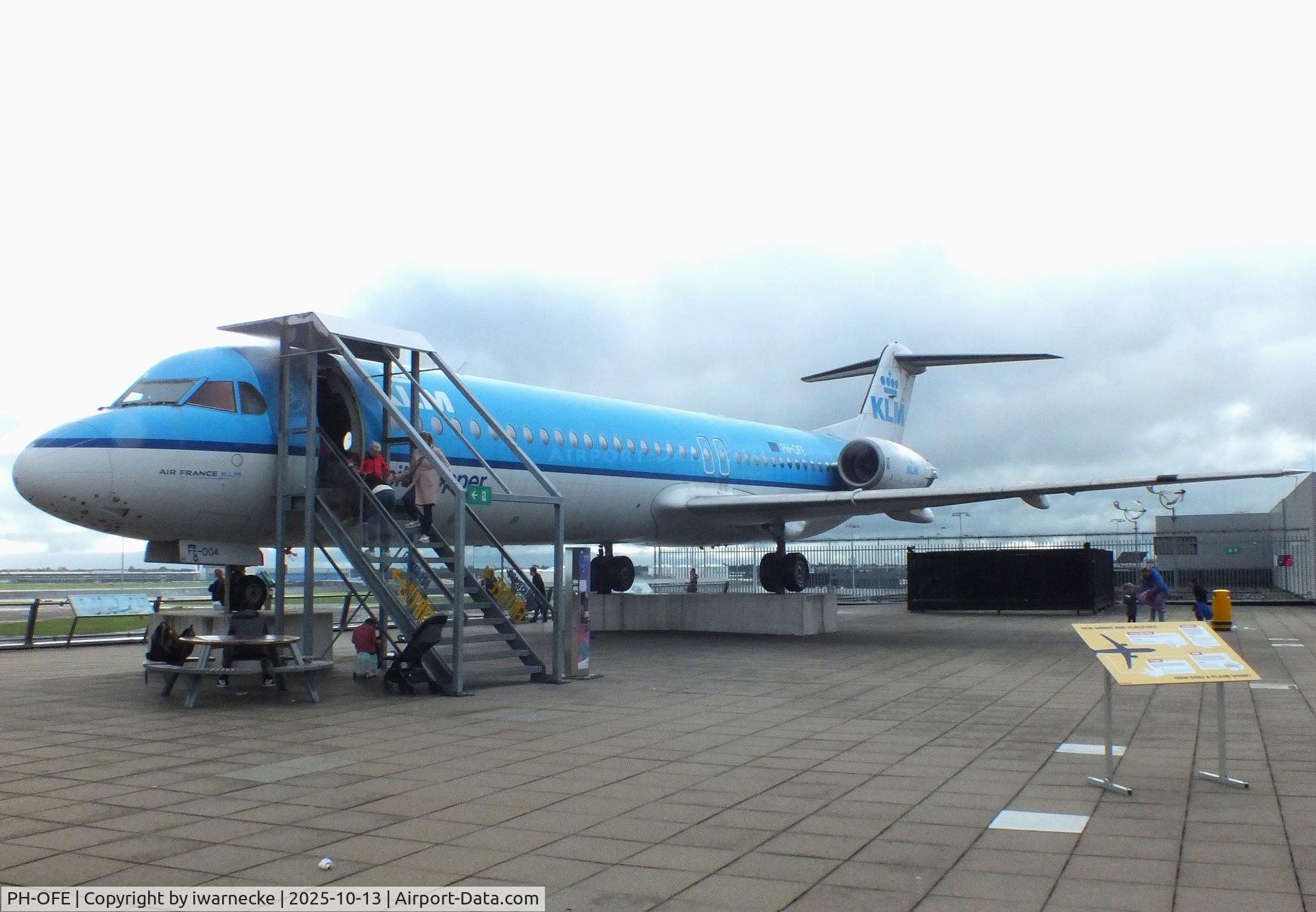 Aircraft PH-OFE, 1989 Fokker 100 (F-28-0100), c/n 11260, Fokker 100 preserved at Schiphol airport AMS, photo by iwarnecke