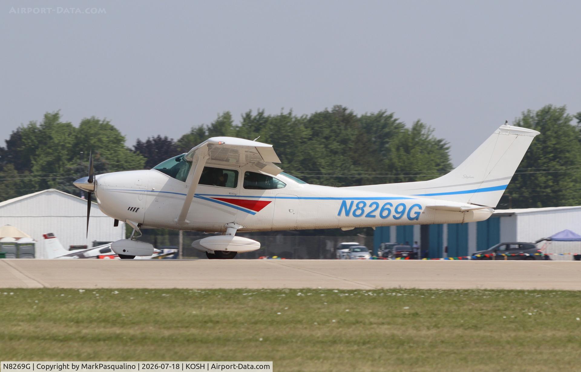 Aircraft N8269G, 1974 Cessna 182P Skylane, c/n 18263359, Cessna 182P, at KOSH, photo by MarkPasqualino