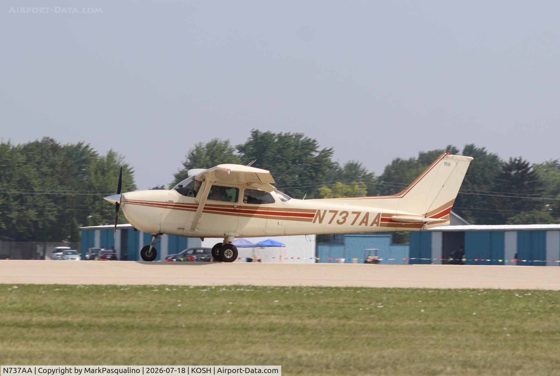 Aircraft N737AA, 1977 Cessna 172N, c/n 17269258, Cessna 172N, at KOSH, photo by MarkPasqualino