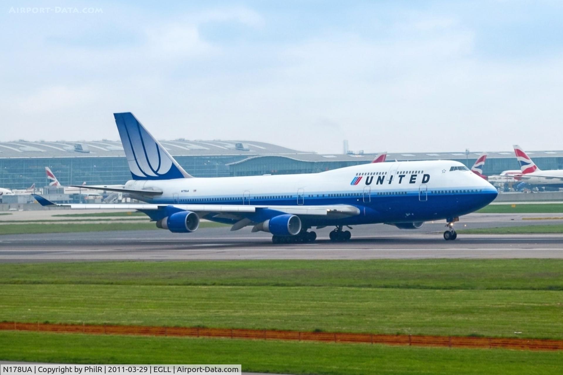 Aircraft N178UA, 1990 Boeing 747-422, c/n 24385, N178UA 1990 B744-400 United LHR, at EGLL, photo by PhilR