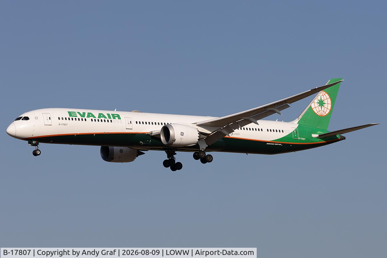 Aircraft B-17807, 2020 Boeing 787-10 Dreamliner, c/n 63514 l/n 1002, Eva Air 787-10, at LOWW, photo by Andy Graf