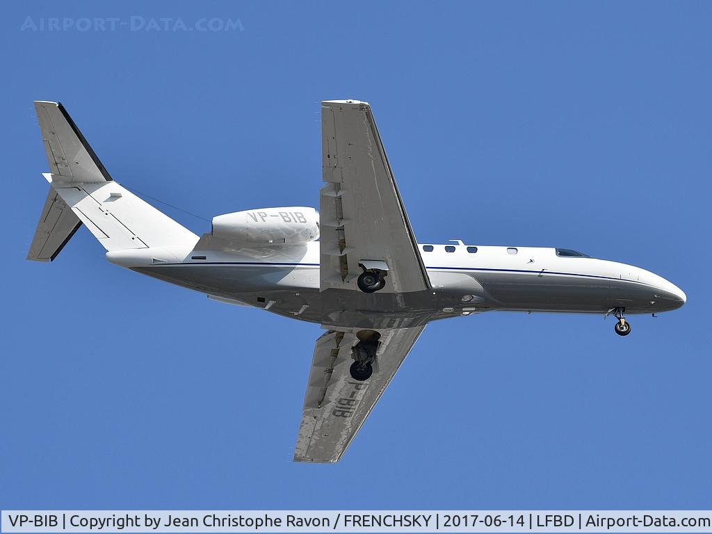 Aircraft VP-BIB, 2014 Cessna 525C CitationJet CJ4, c/n 525C-0153, Omy Aviation landing runway 23, at LFBD, photo by Jean Christophe Ravon / FRENCHSKY