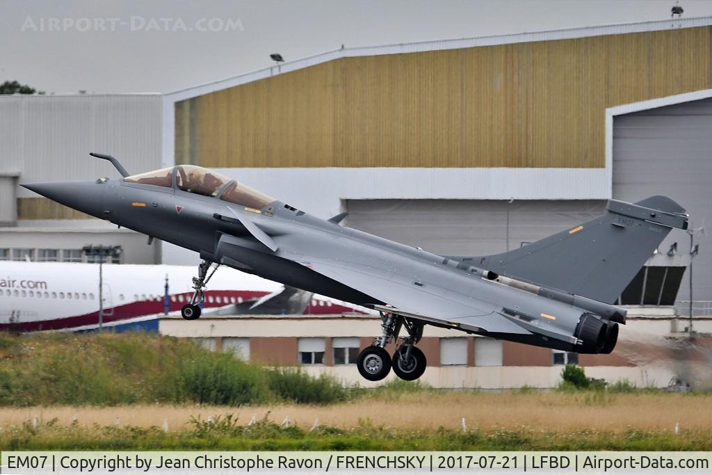 Aircraft EM07, Dassault Aviation RAFALE EM, c/n 007, Egypt - Air Force, at LFBD, photo by Jean Christophe Ravon / FRENCHSKY