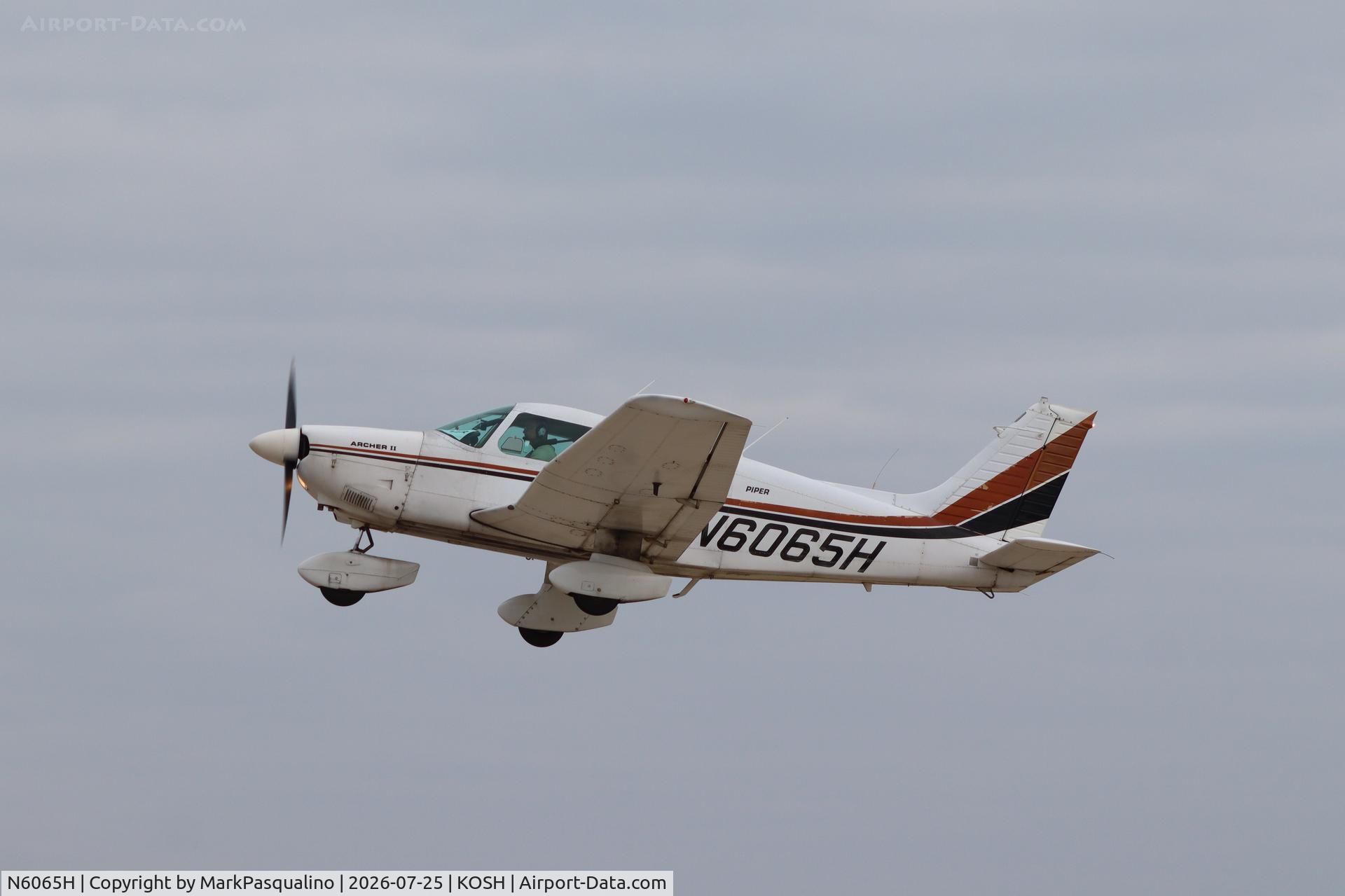 Aircraft N6065H, 1977 Piper PA-28-181, c/n 28-7890204, Piper PA-28-181, at KOSH, photo by MarkPasqualino