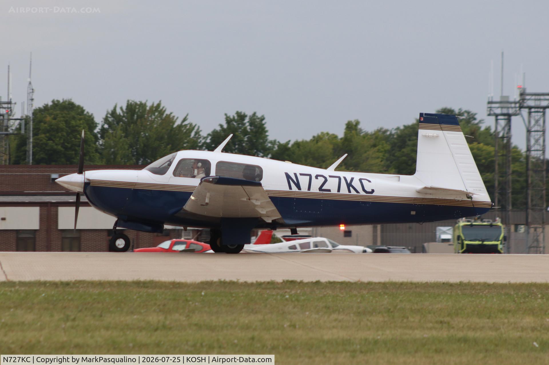 Aircraft N727KC, 1961 Mooney M20J 201, c/n 24-3350, Mooney M20J, at KOSH, photo by MarkPasqualino