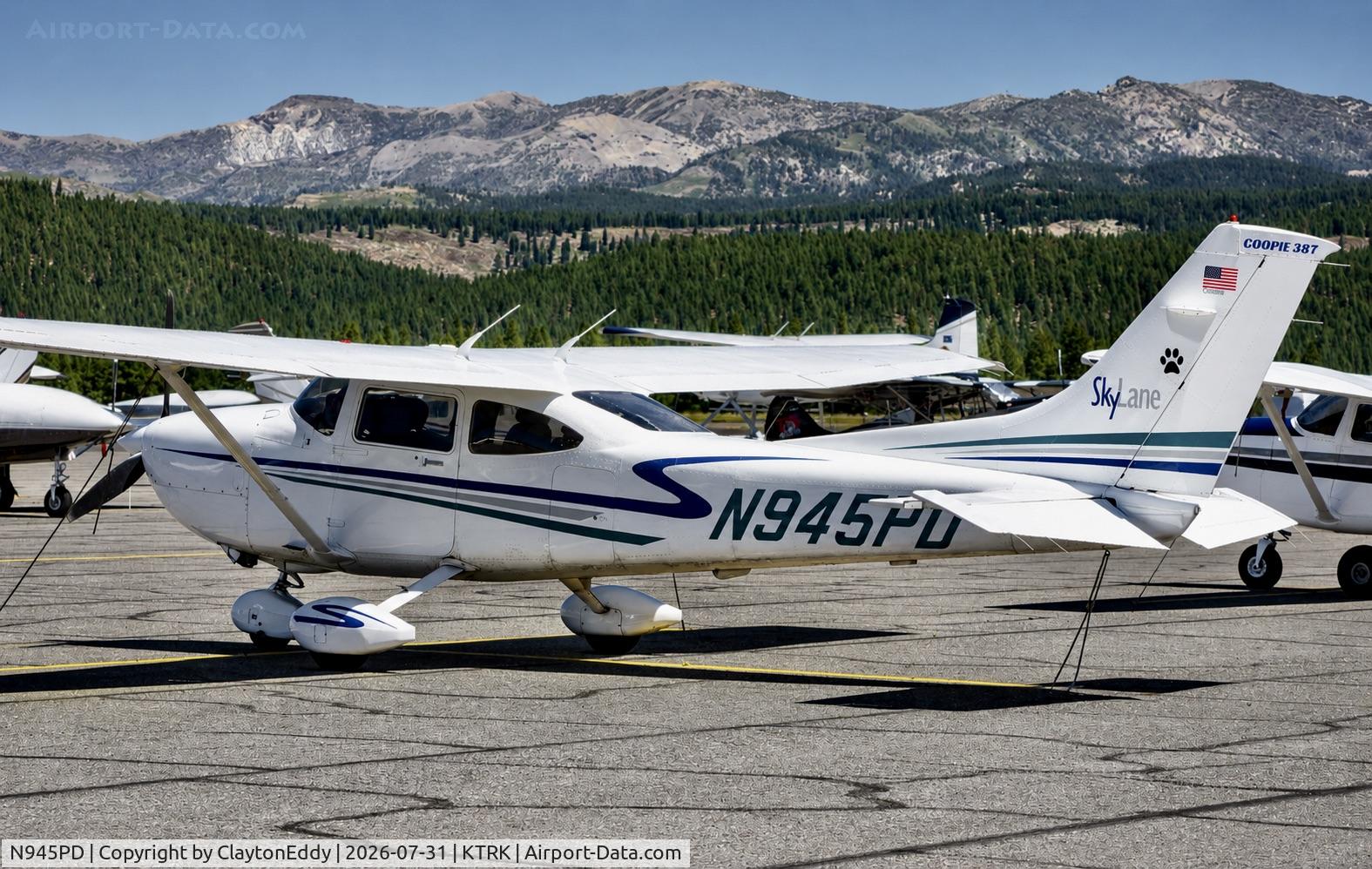 Aircraft N945PD, 2001 Cessna 182T Skylane, c/n 18280945, Truckee Tahoe airport in California 2026, at KTRK, photo by ClaytonEddy