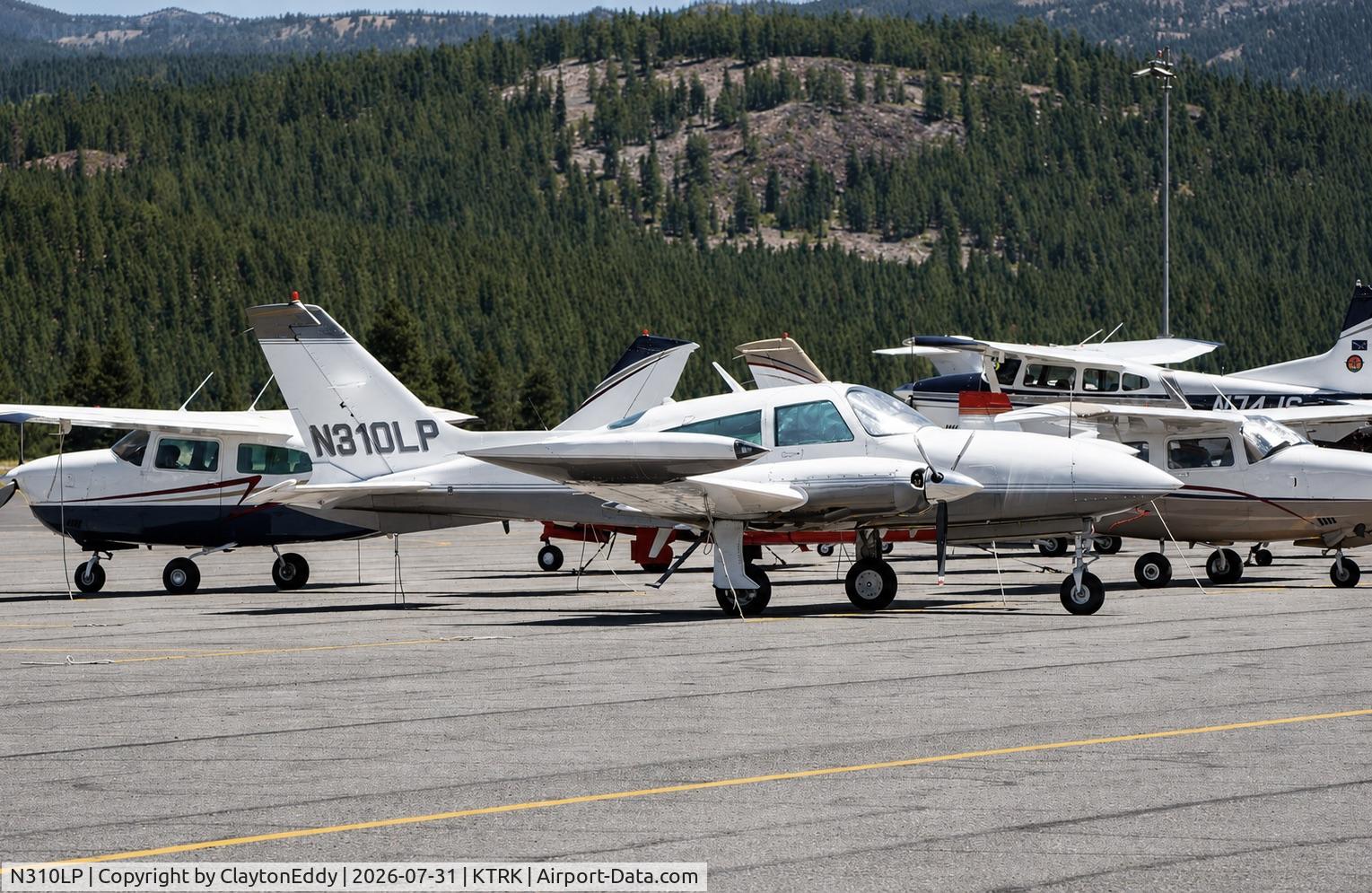 Aircraft N310LP, 1979 Cessna T310R, c/n 310R1656, Truckee Tahoe airport in California 2026, at KTRK, photo by ClaytonEddy