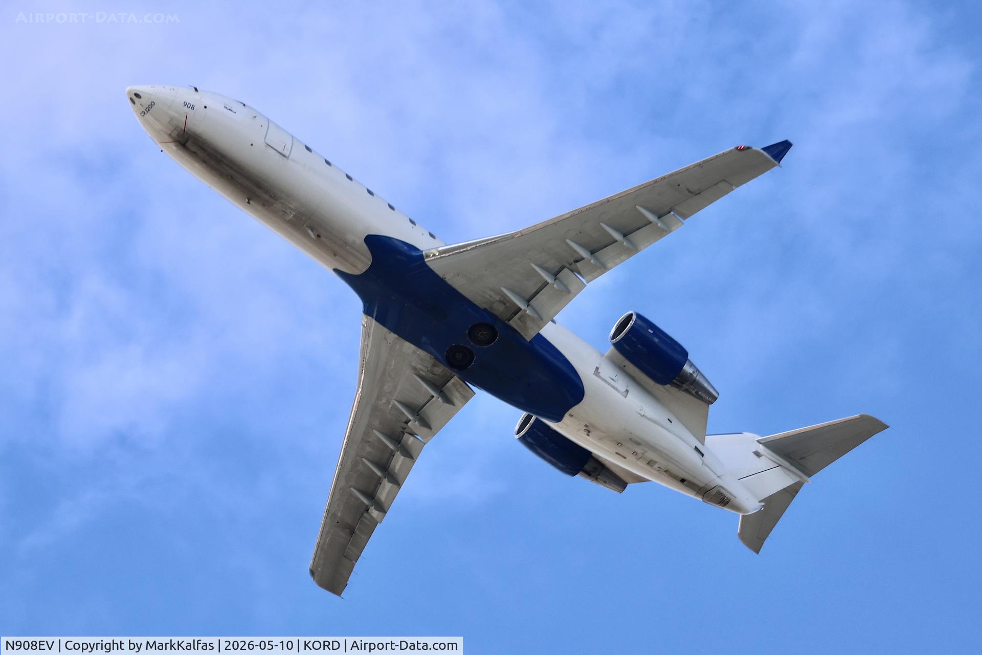 Aircraft N908EV, 2002 Bombardier CRJ-200ER (CL-600-2B19), c/n 7654, CRJ2 SkWest Canadair Regional Jet CRJ-200 N908EV, departing 28R KORD, at KORD, photo by MarkKalfas