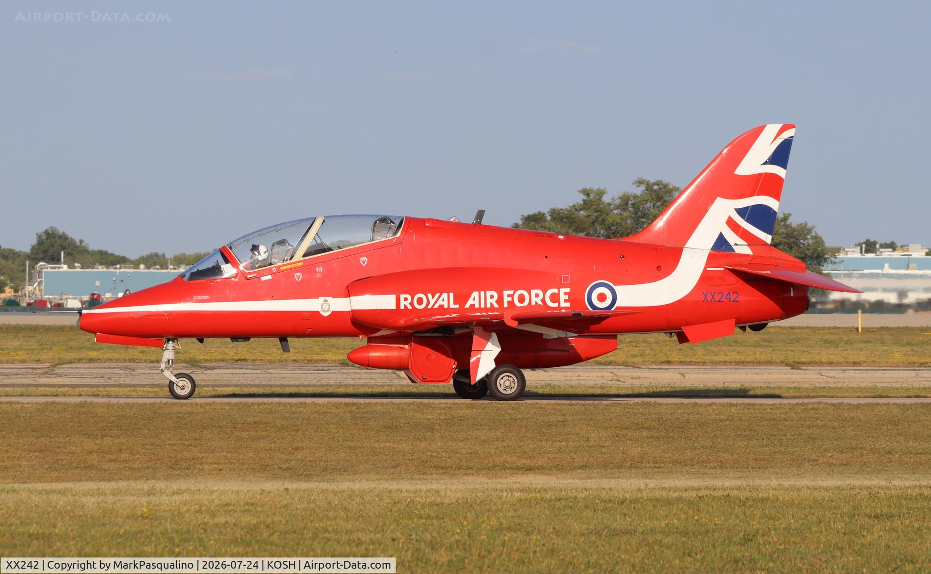 Aircraft XX242, 1978 Hawker Siddeley Hawk T.1, c/n 078/312078, Hawker Siddeley Hawk T.1A, at KOSH, photo by MarkPasqualino