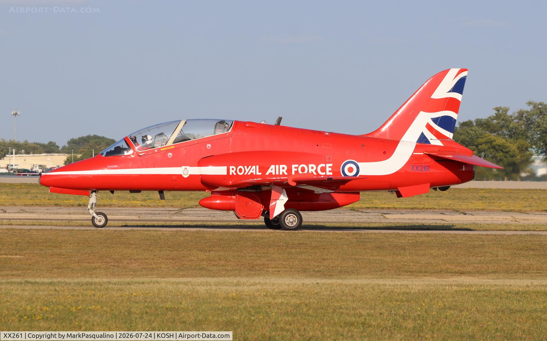 Aircraft XX261, 1978 Hawker Siddeley Hawk T.1A, c/n 097/312097, Hawker Siddeley Hawk T.1A, at KOSH, photo by MarkPasqualino