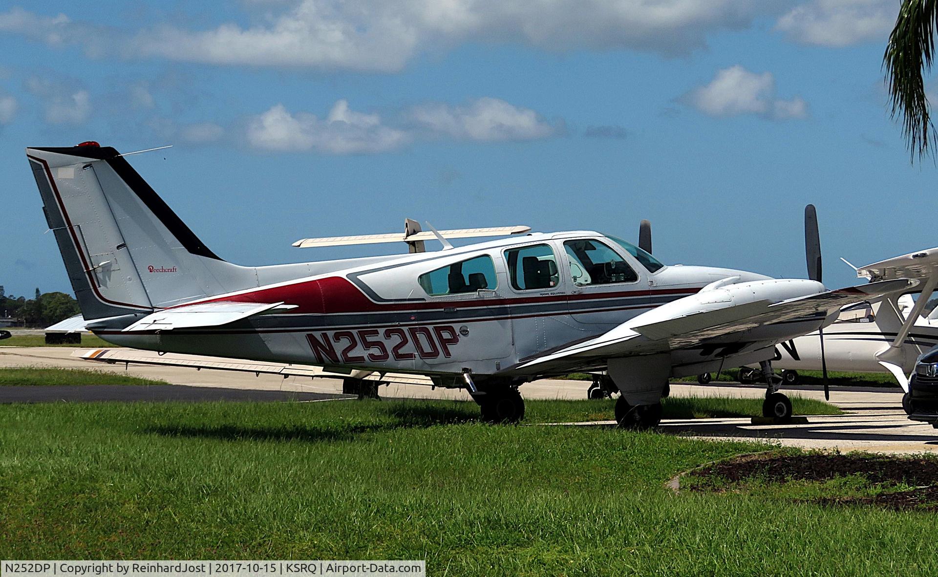 Aircraft N252DP, 1973 Beech E-55 Baron, c/n TE-932, Baron at Sarasota, FL, at KSRQ, photo by ReinhardJost