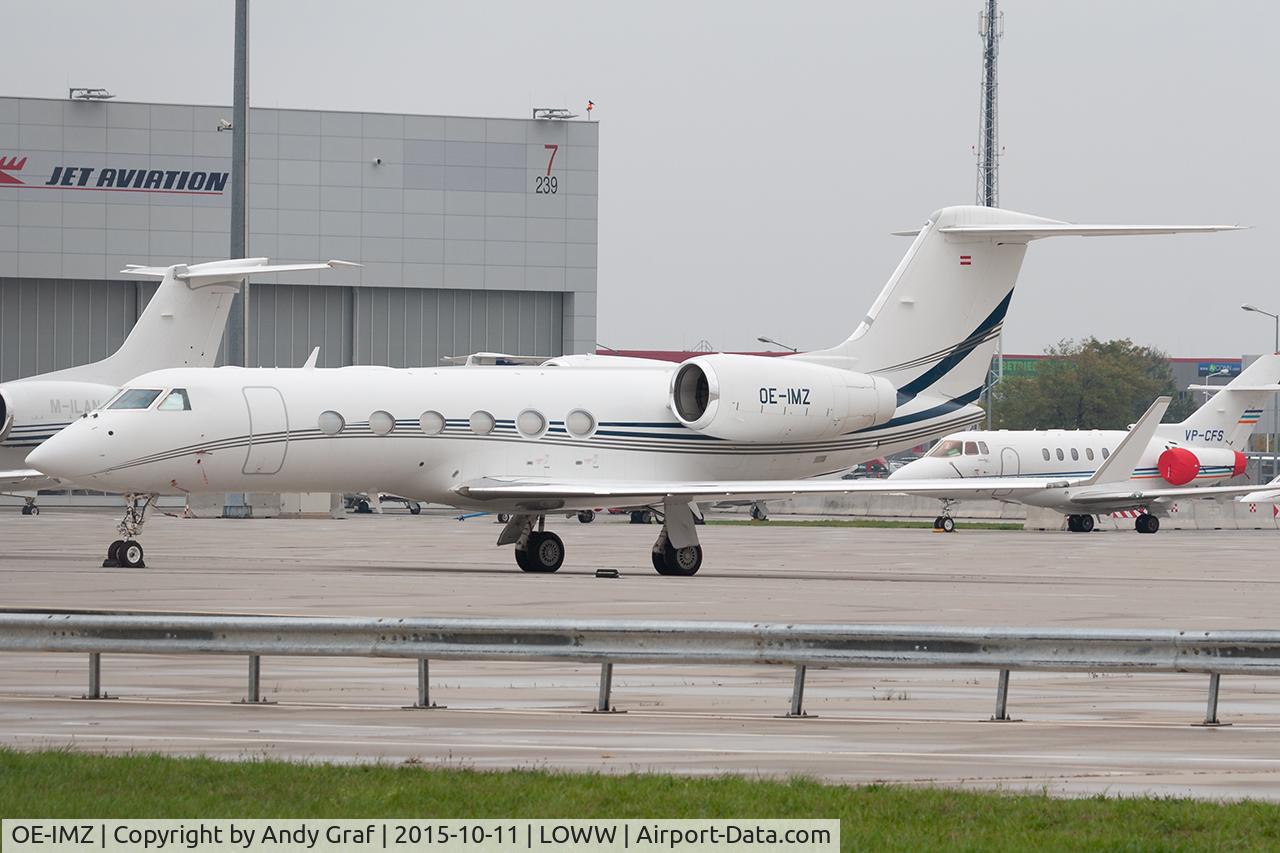 Aircraft OE-IMZ, 2008 Gulfstream Aerospace GIV-X (G450), c/n 4121, Untitled Gulfstream G450, at LOWW, photo by Andy Graf