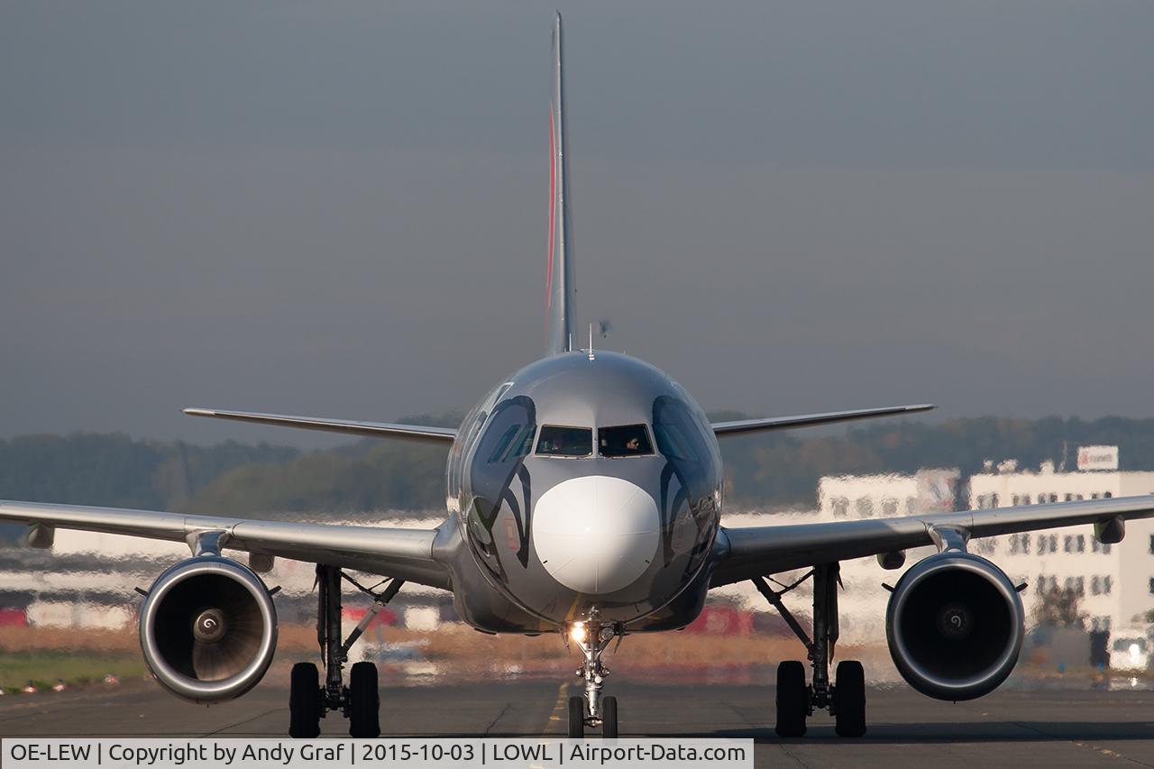 Aircraft OE-LEW, 2011 Airbus A321-211, c/n 4611, FlyNiki A321, at LOWL, photo by Andy Graf
