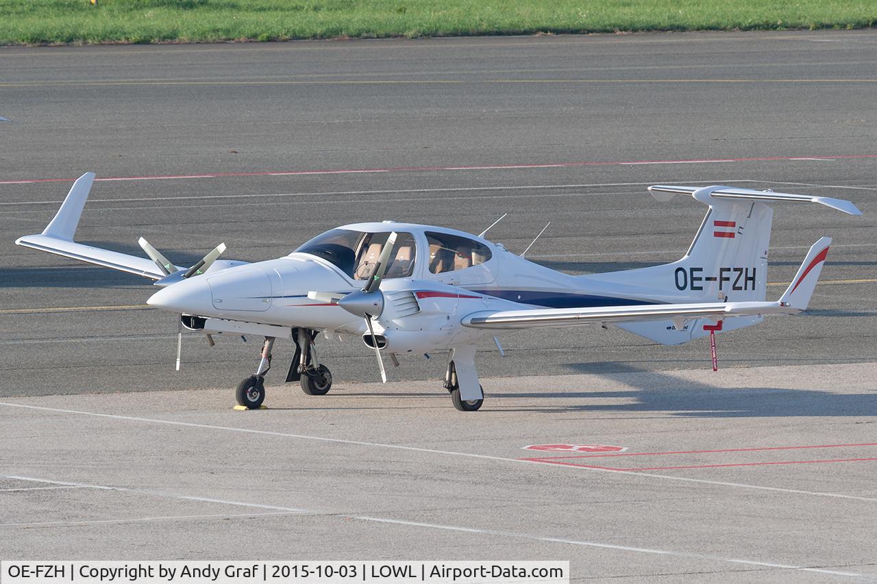 Aircraft OE-FZH, 2008 Diamond DA-42 Twin Star, c/n 42.330, Untitled Diamond DA42, at LOWL, photo by Andy Graf