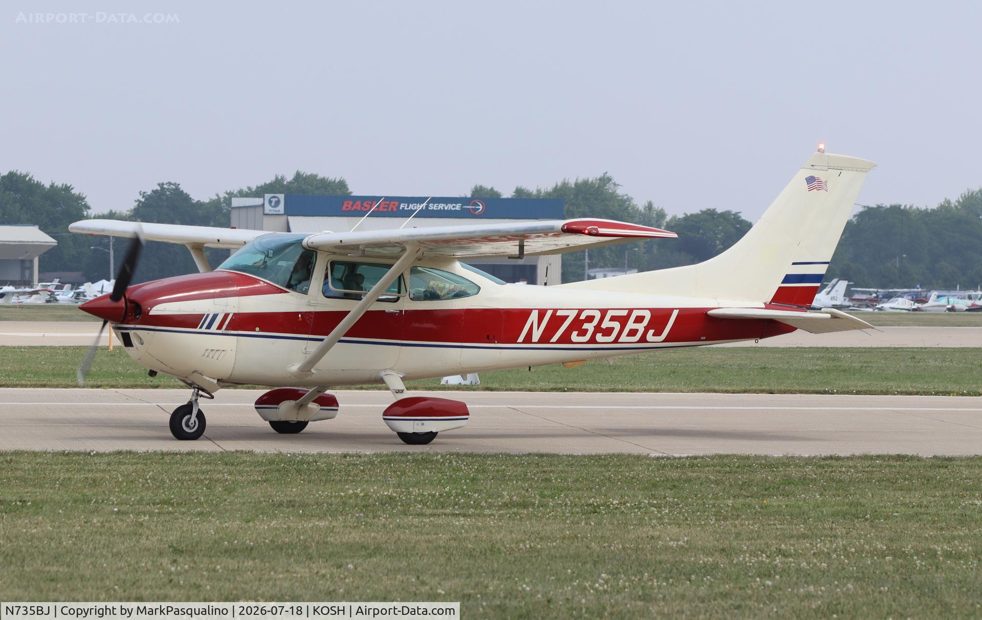 Aircraft N735BJ, Cessna 182Q Skylane, c/n 18265292, Cessna 182Q, at KOSH, photo by MarkPasqualino