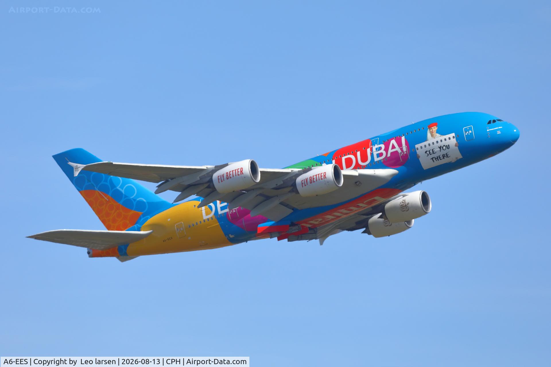 Aircraft A6-EES, 2013 Airbus A380-861, c/n 140, Copenhagen 13.8.2026, at CPH, photo by Leo larsen
