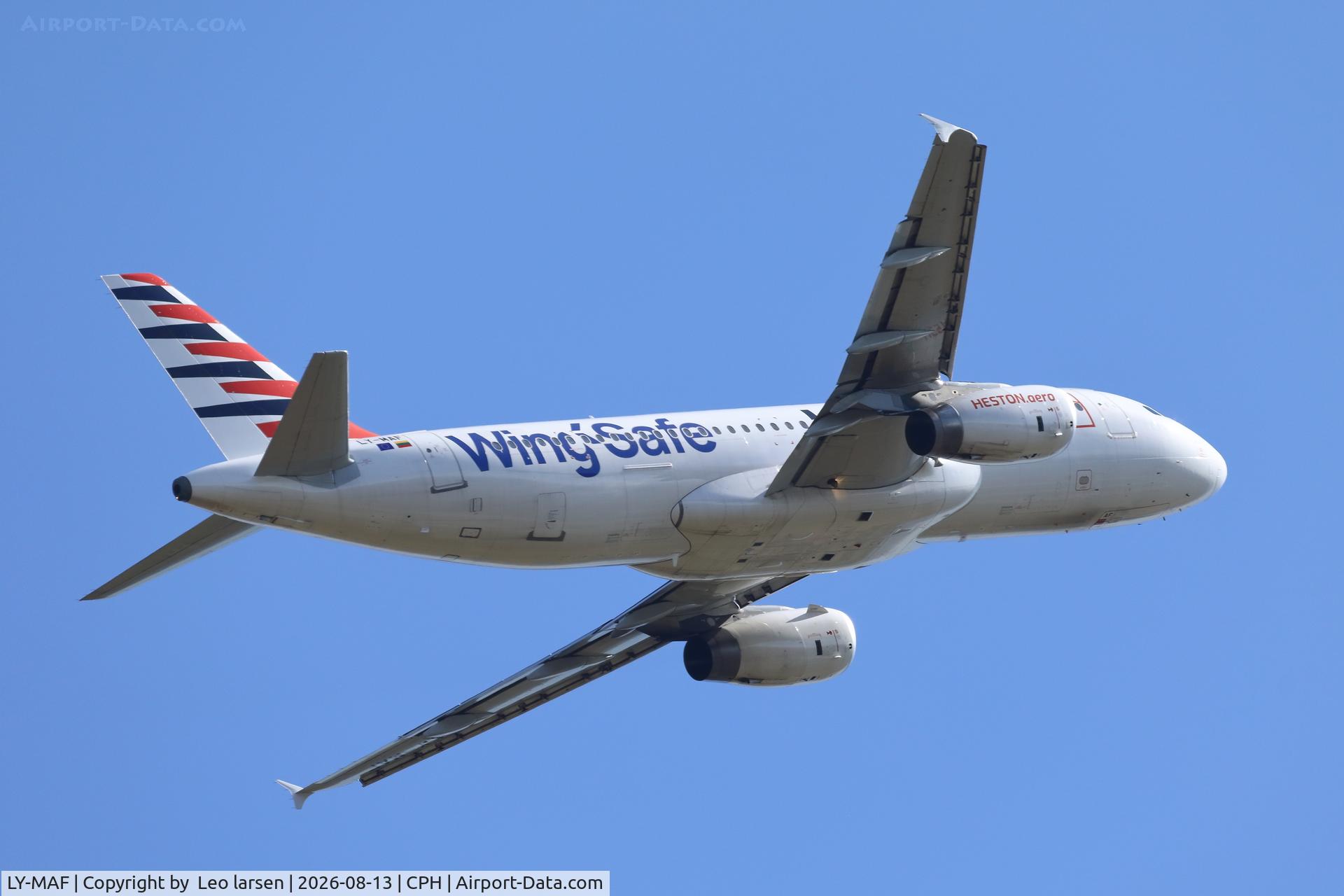 Aircraft LY-MAF, 2003 Airbus A320-232, c/n 1922, Copenhagen 13.8.2026., at CPH, photo by Leo larsen