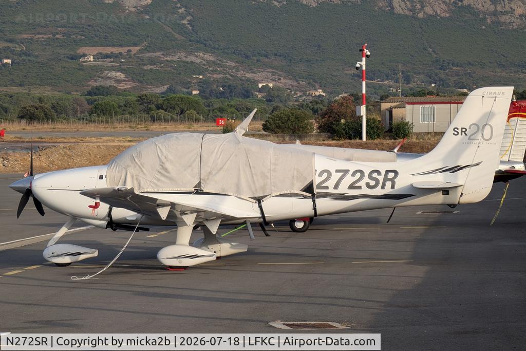 Aircraft N272SR, Cirrus SR20, c/n 1945, Parked, at LFKC, photo by micka2b