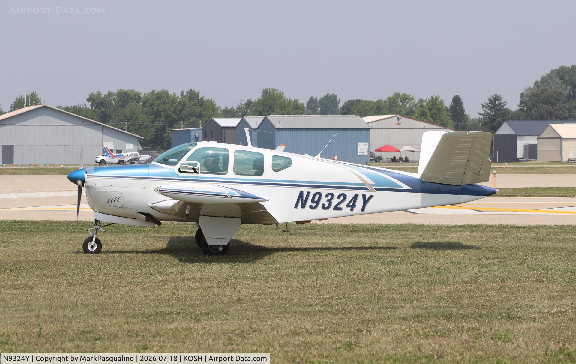 Aircraft N9324Y, 1960 Beech M35 Bonanza, c/n D-6528, Beech M35, at KOSH, photo by MarkPasqualino