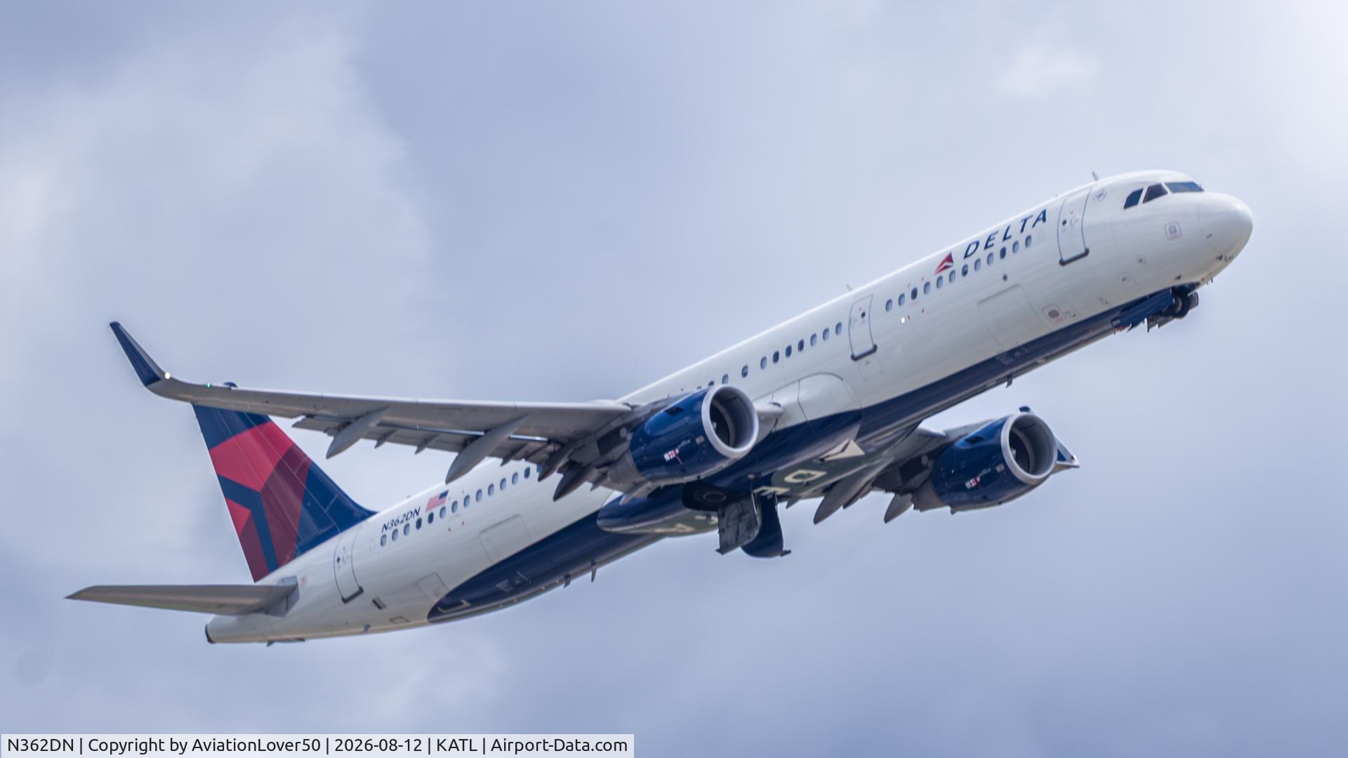 Aircraft N362DN, 2018 Airbus A321-231SL, c/n 8447, Delta A321, at KATL, photo by AviationLover50