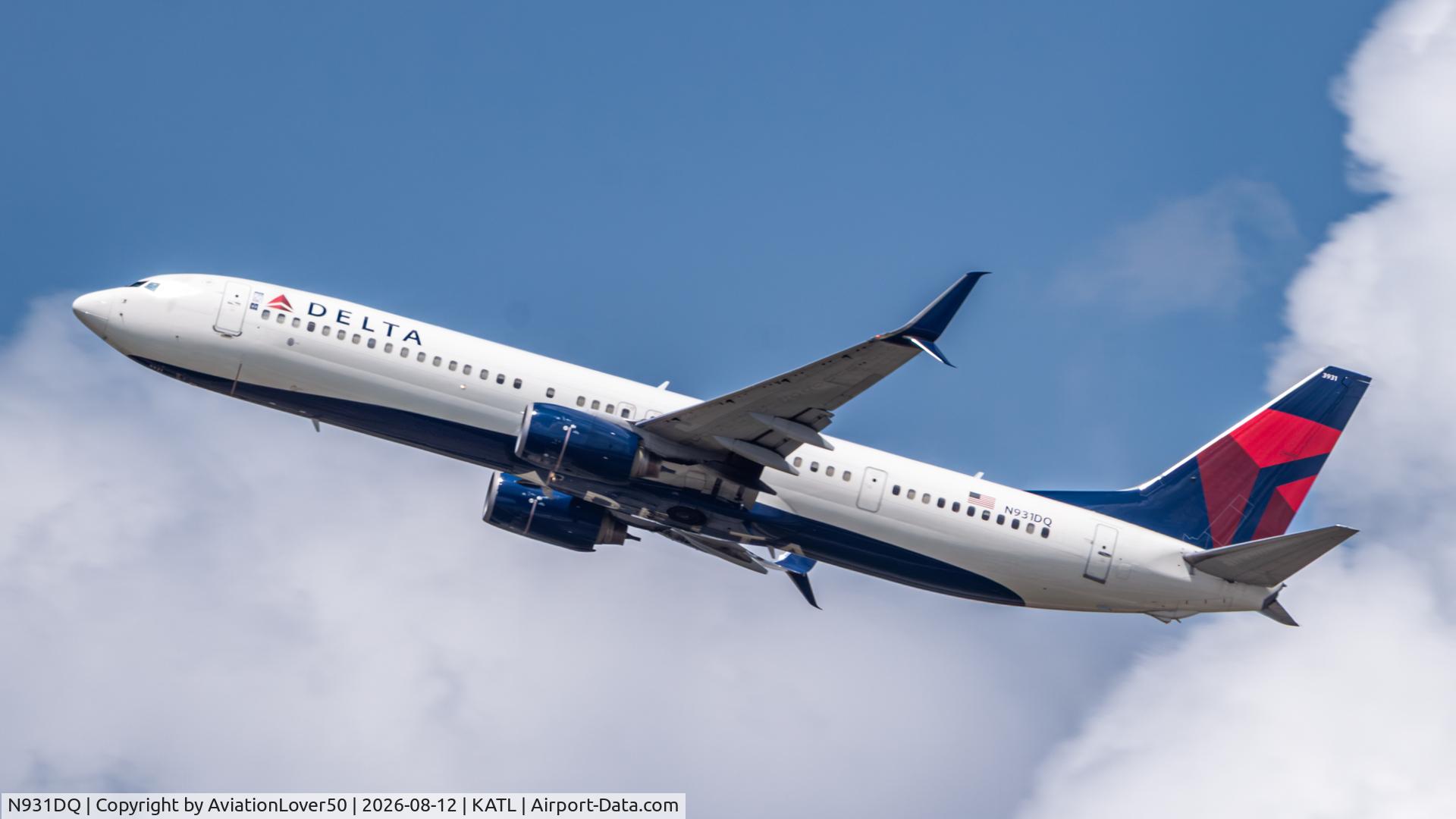 Aircraft N931DQ, 2011 Boeing 737-9GP/ER, c/n 38302, Delta 739ER, at KATL, photo by AviationLover50