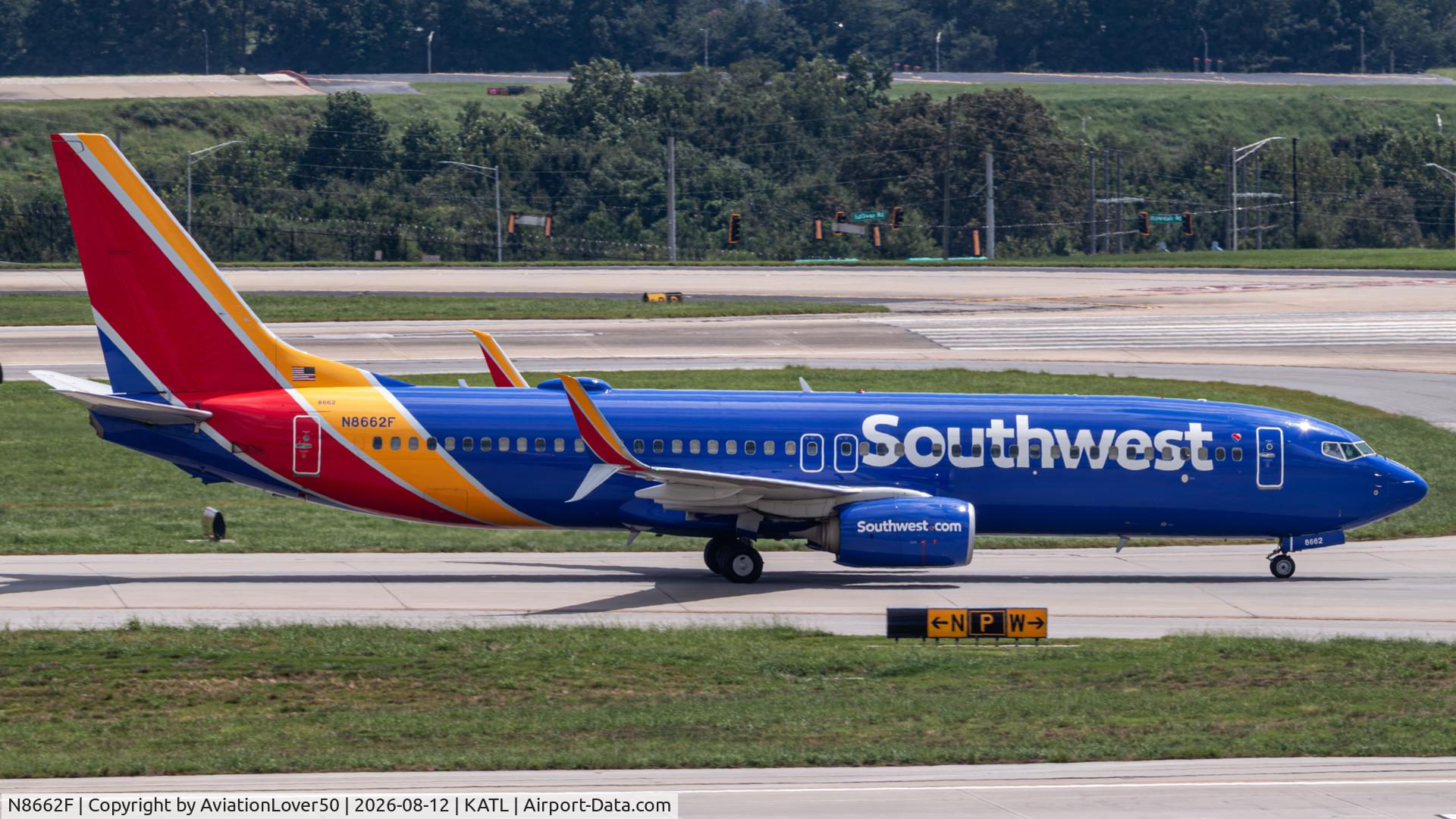 Aircraft N8662F, 2015 Boeing 737-8H4, c/n 36936 l/n 5309, Southwest 738, at KATL, photo by AviationLover50