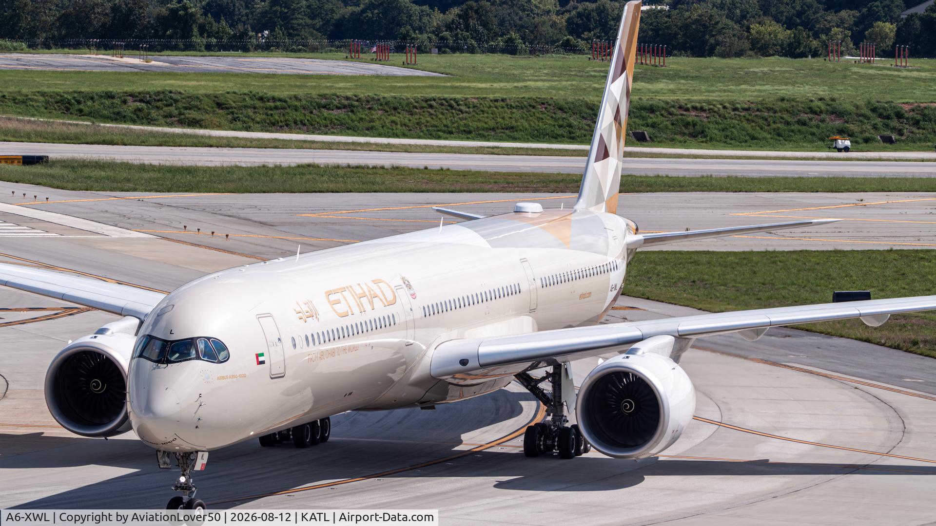 Aircraft A6-XWL, 2025 Airbus A350-1041, c/n 762, Etihad A35K, at KATL, photo by AviationLover50