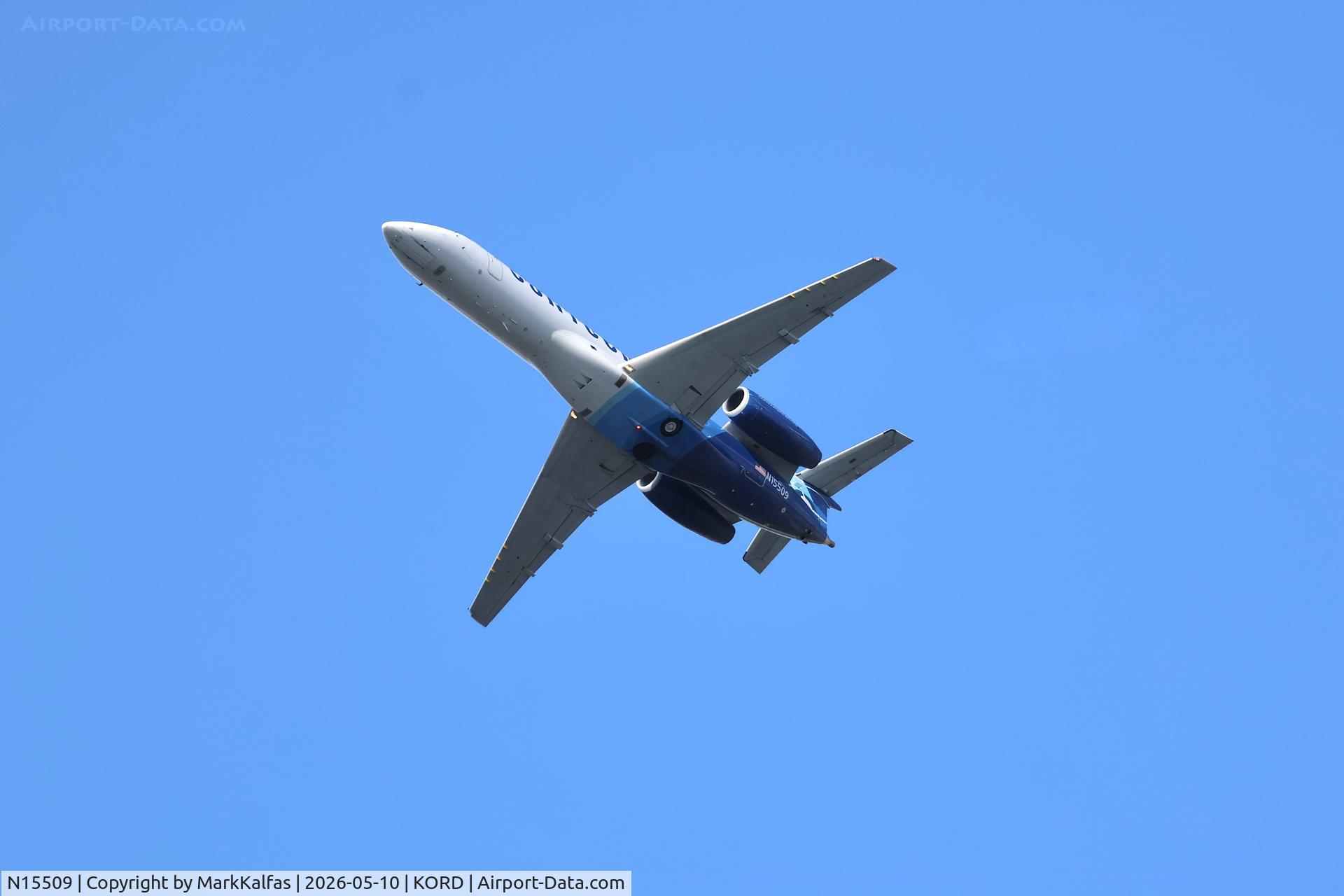 Aircraft N15509, 2000 Embraer ERJ-135ER (EMB-135ER), c/n 145238, E135 Contour Embraer ERJ-135LR (EMB-135LR) N15509 departing 28R KORD, at KORD, photo by MarkKalfas