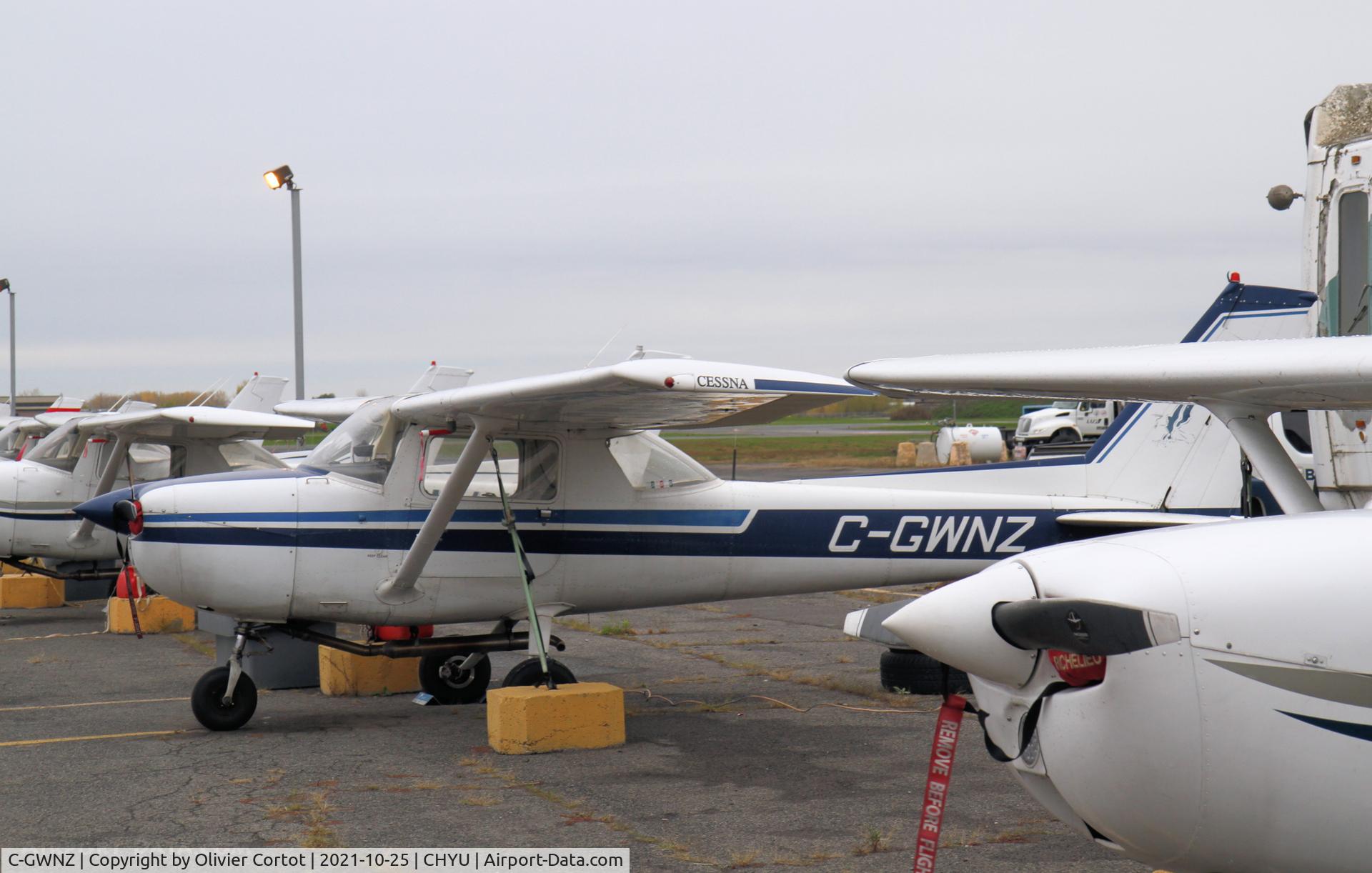 Aircraft C-GWNZ, 1975 Cessna 150M, c/n 15076881, 2021, at CHYU, photo by Olivier Cortot
