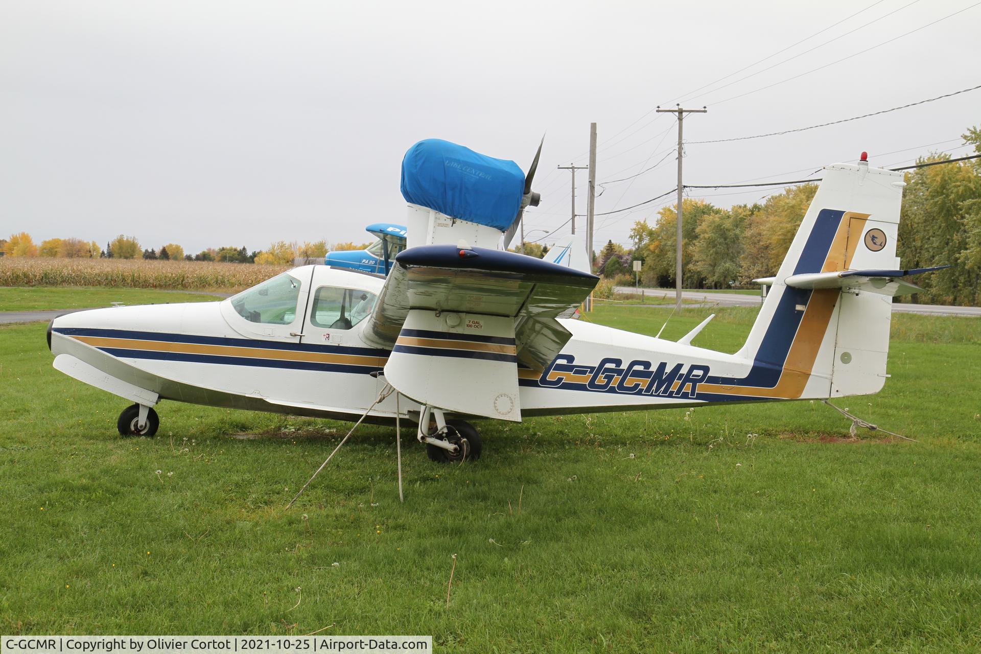 Aircraft C-GCMR, 1975 Lake LA-4-200 Buccaneer, c/n 662, 2021, photo by Olivier Cortot