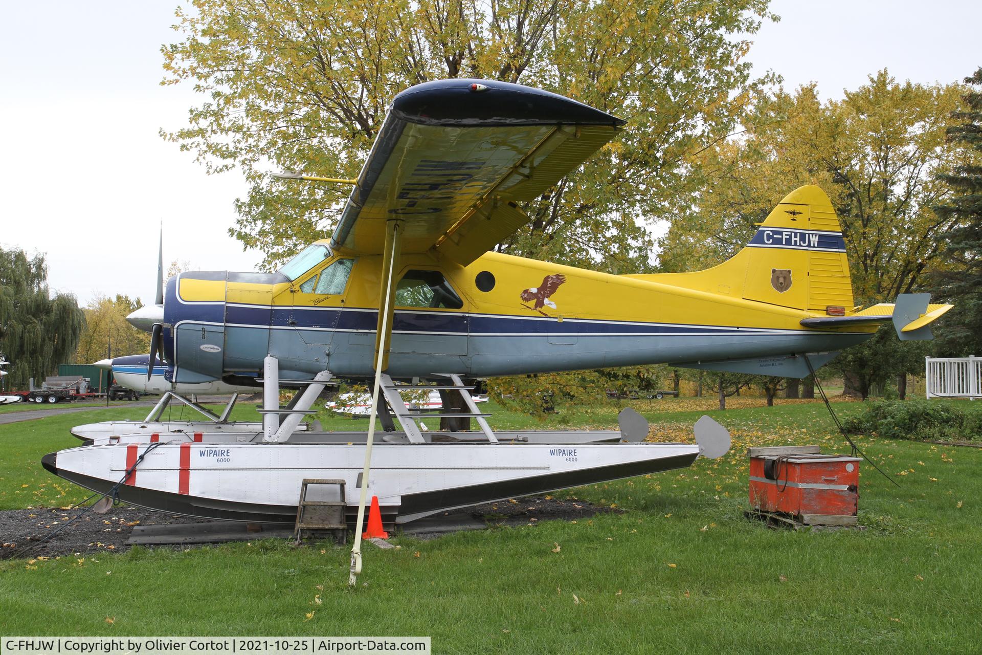Aircraft C-FHJW, 1954 De Havilland Canada DHC-2 Beaver Mk.1, c/n 590, 2021, photo by Olivier Cortot