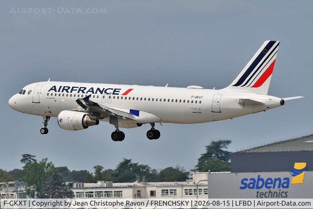 Aircraft F-GKXT, 2009 Airbus A320-214, c/n 3859, Paris (CDG) Bordeaux (BOD) AF7434, at LFBD, photo by Jean Christophe Ravon / FRENCHSKY