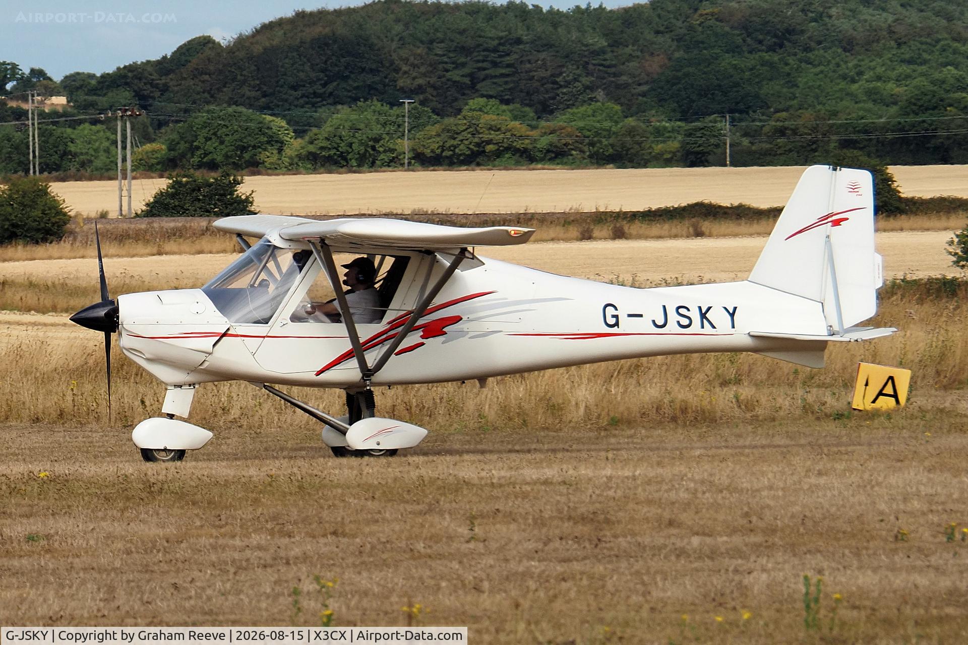 Aircraft G-JSKY, 2013 Comco Ikarus C42 FB80 Bravo, c/n 1308-7272, Just landed at Northrepps., at X3CX, photo by Graham Reeve