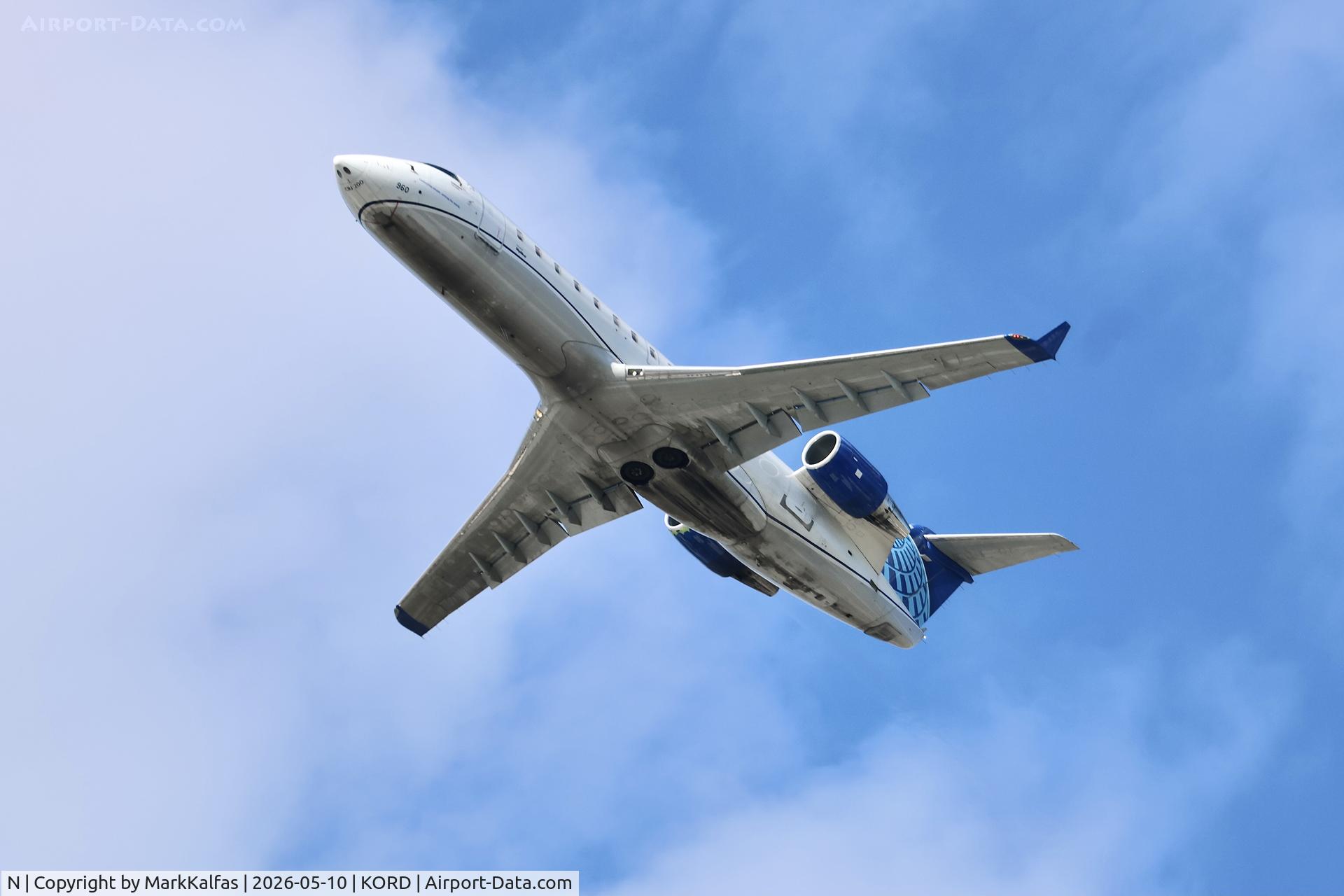 Aircraft N, CRJ2 Sky West/ United Express Bombardier 600-2B19 N960SW departing 28R KORD, at KORD, photo by MarkKalfas