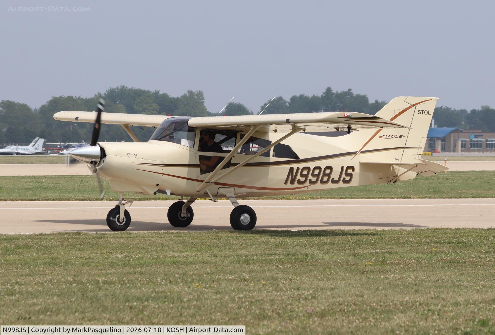 Aircraft N998JS, 2008 Maule MT-7-235 Super Rocket, c/n 18103C, Maule MT-7-235, at KOSH, photo by MarkPasqualino