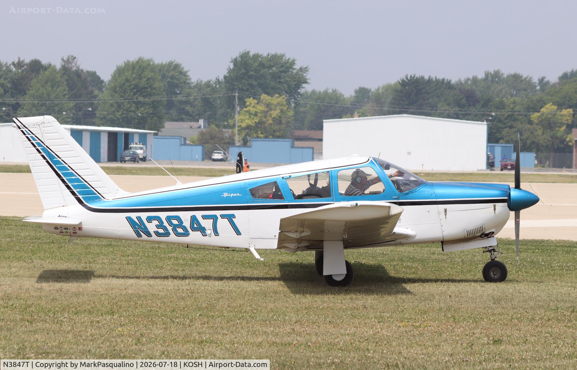 Aircraft N3847T, 1967 Piper PA-28R-180 Cherokee Arrow, c/n 28R-30168, Piper PA-28R-180, at KOSH, photo by MarkPasqualino