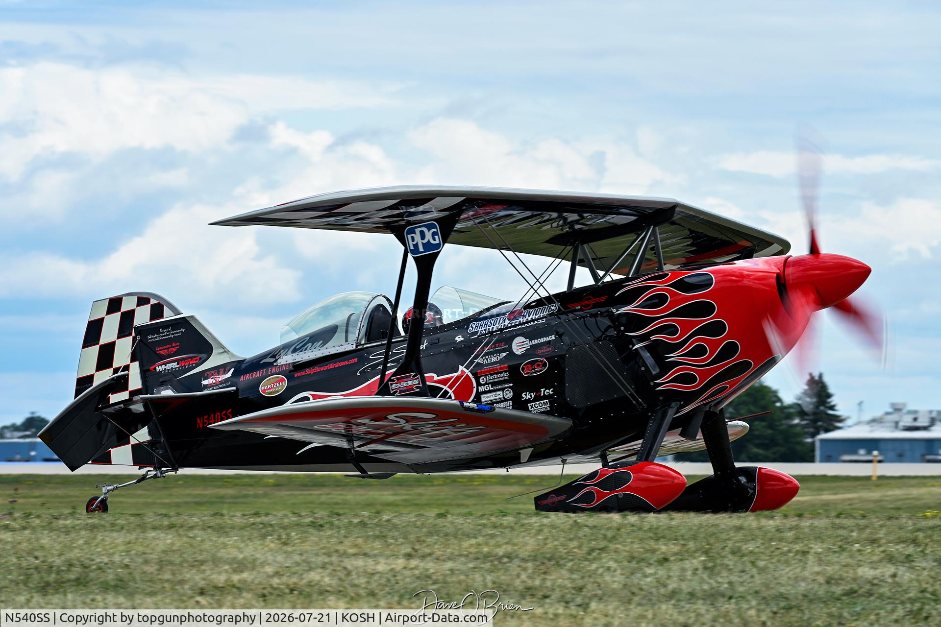 Aircraft N540SS, 2011 Pitts S-2S Special, c/n 006, Prometheus, at KOSH, photo by topgunphotography