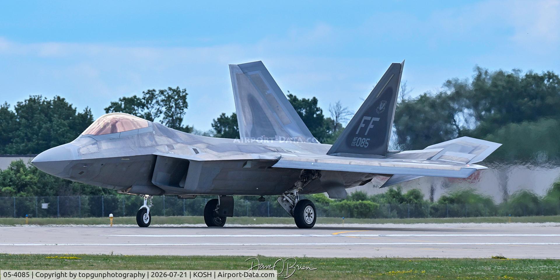 Aircraft 05-4085, 2005 Lockheed Martin F-22A Raptor, c/n 4085, DEMON12 Langley Raptor arrival, at KOSH, photo by topgunphotography