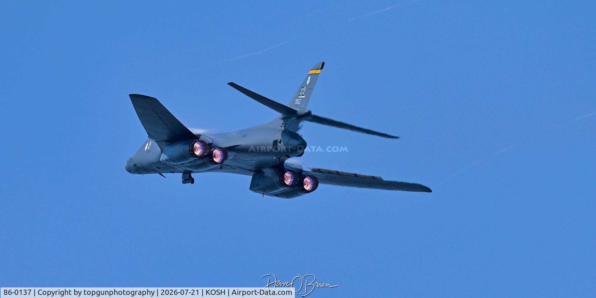 Aircraft 86-0137, 1986 Rockwell B-1B Lancer, c/n 97, B-1 Flyby at Oshkosh, at KOSH, photo by topgunphotography