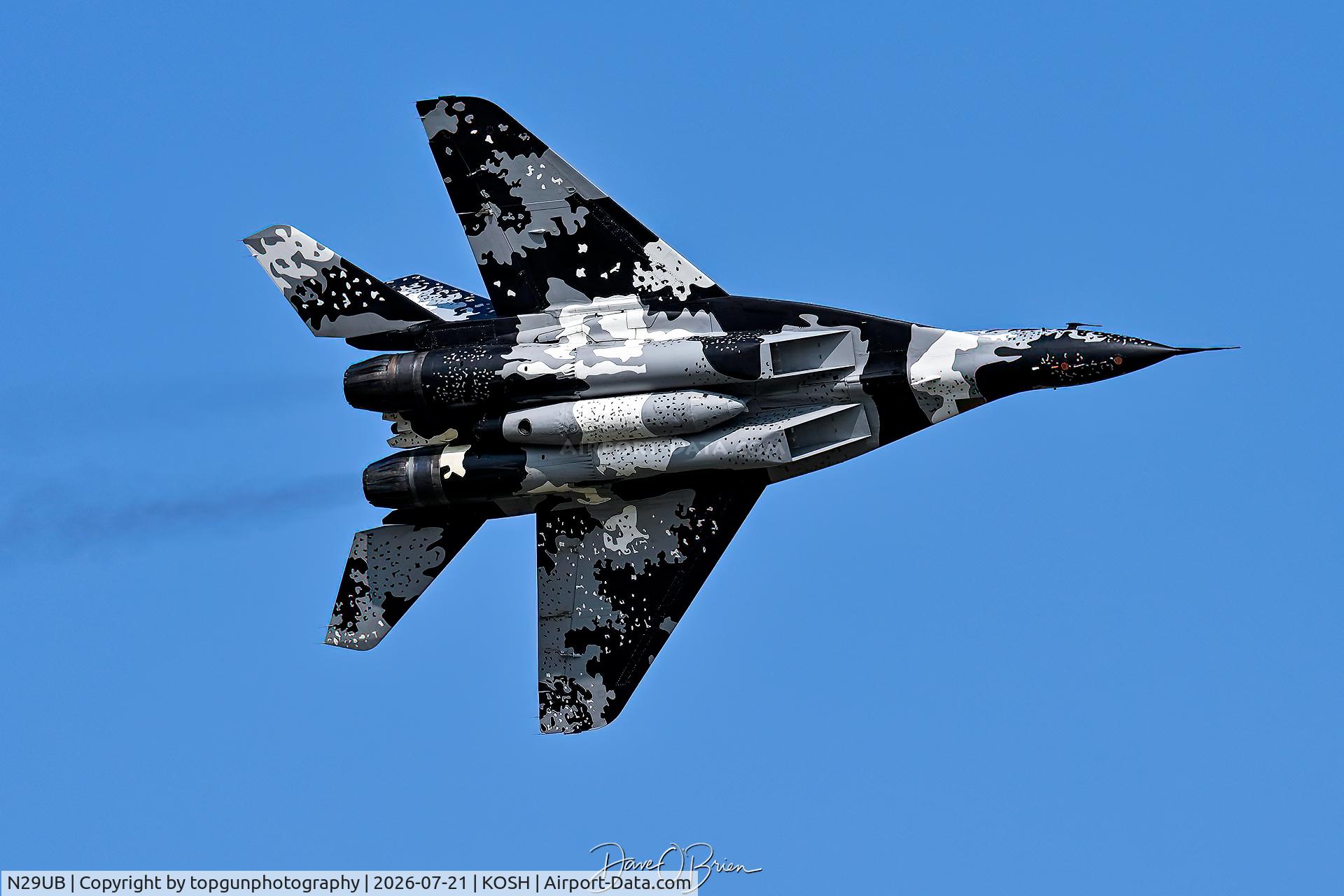 Aircraft N29UB, 1989 Mikoyan-Gurevich MiG-29UB, c/n 50903014896, Jared "ROOK" Isaacman arriving at Oshkosh 26, at KOSH, photo by topgunphotography