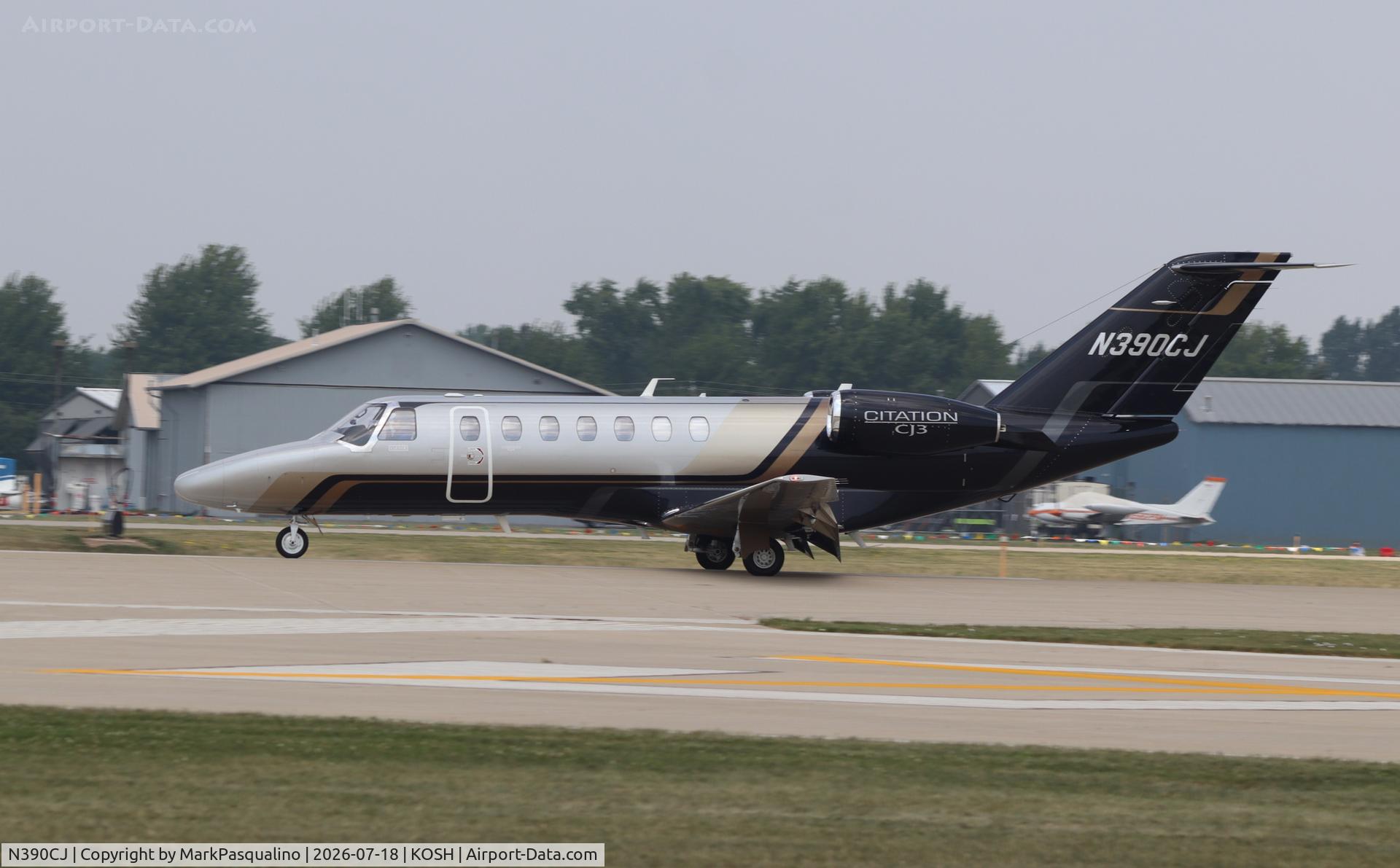 Aircraft N390CJ, 2026 Cessna 525B CitationJet CJ3+, c/n 525B-0900, Cessna 525C Citationjet CJ#+, at KOSH, photo by MarkPasqualino