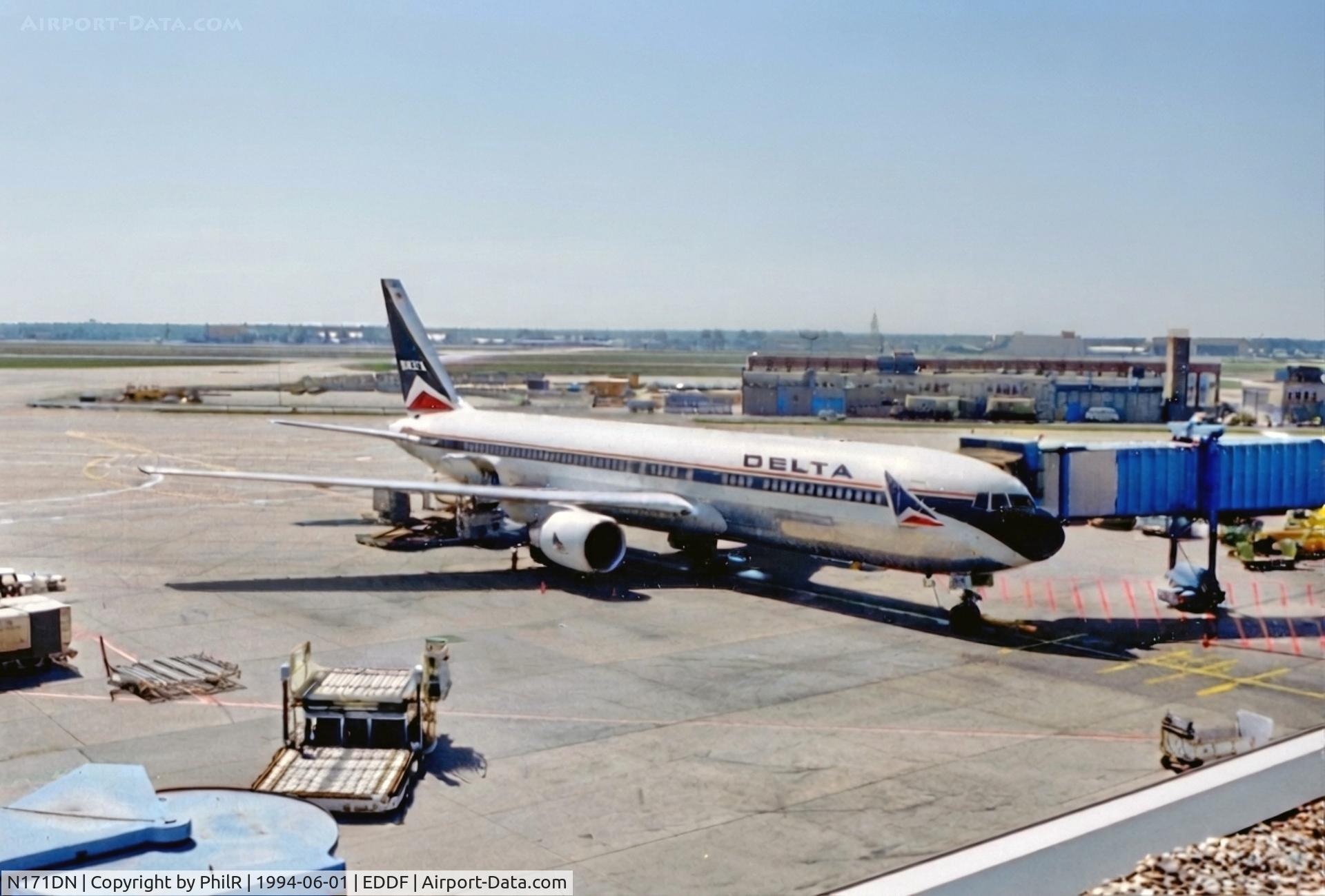 Aircraft N171DN, 1990 Boeing 767-332, c/n 24759, N171DN B767-300 Delta FRA, at EDDF, photo by PhilR