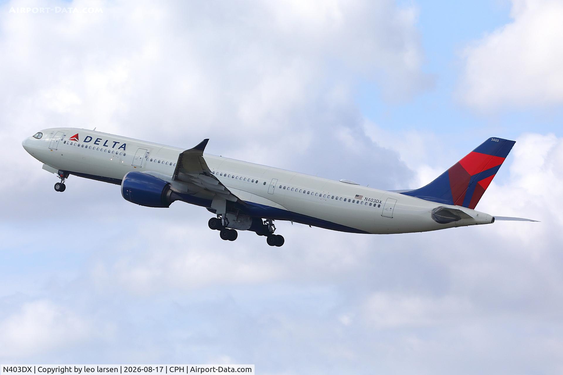 Aircraft N403DX, 2019 Airbus A330-941, c/n 1931, Copenhagen 17.8.2026, at CPH, photo by leo larsen